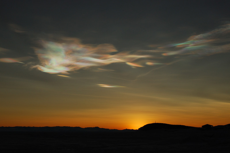Polar stratospheric clouds at sunset - September 2009. 